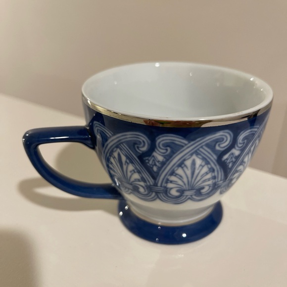 Bombay Company Tea Cup Arabesque Tile Cobalt Blue/White w/Silver Accent - 9 each - Picture 3 of 5